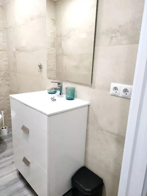 Acogedor Apartamento Familiar En Area Residencial マドリード
