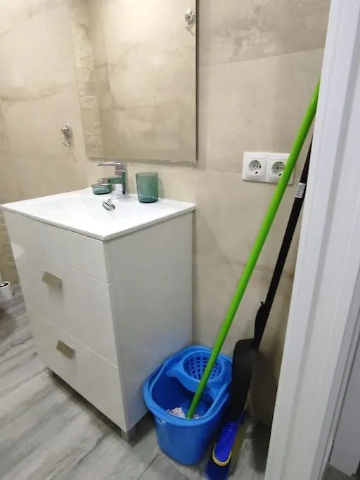 Apartment Acogedor Apartamento Familiar En Area Residencial Madrid